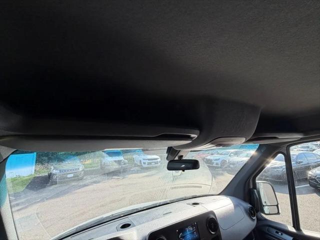 2024 Mercedes-Benz Sprinter 2500 Standard Roof 4-Cyl Diesel HO