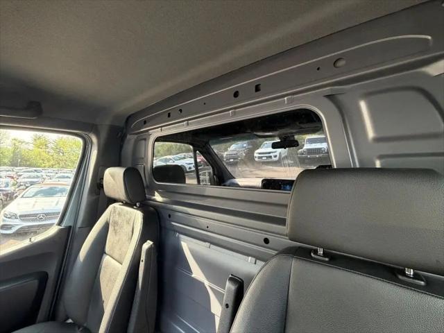 2024 Mercedes-Benz Sprinter 2500 Standard Roof 4-Cyl Diesel HO