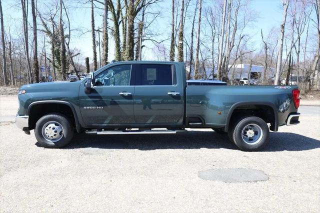2026 Chevrolet Silverado 3500HD Crew Cab, Long Bed, LTZ Dual Rear Wheel, RWD