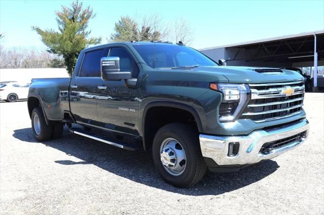 2026 Chevrolet Silverado 3500HD Crew Cab, Long Bed, LTZ Dual Rear Wheel, RWD