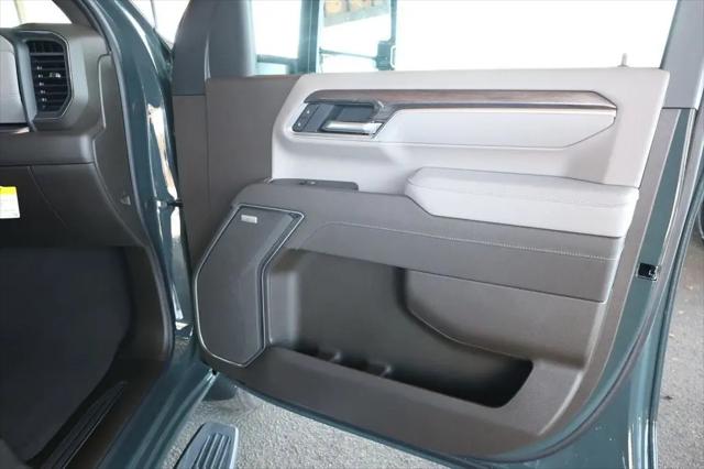 2026 Chevrolet Silverado 3500HD Crew Cab, Long Bed, LTZ Dual Rear Wheel, RWD