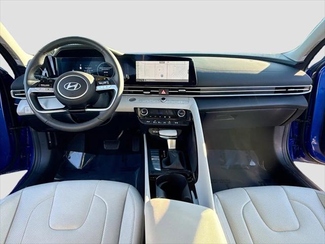 2025 Hyundai Elantra Hybrid Limited