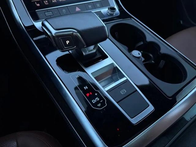 2021 Audi Q7 Premium Plus 55 TFSI quattro Tiptronic
