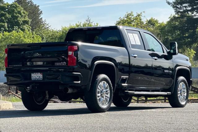 2022 Chevrolet Silverado 3500HD 4WD Crew Cab Standard Bed High Country