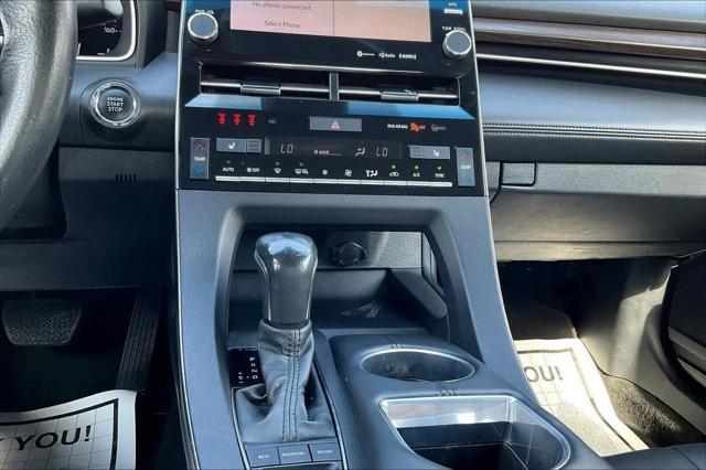 2022 Toyota Avalon XLE