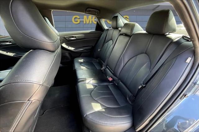 2022 Toyota Avalon XLE