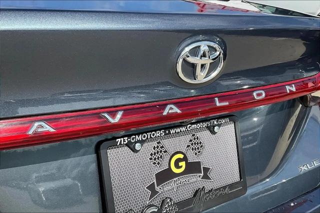 2022 Toyota Avalon XLE
