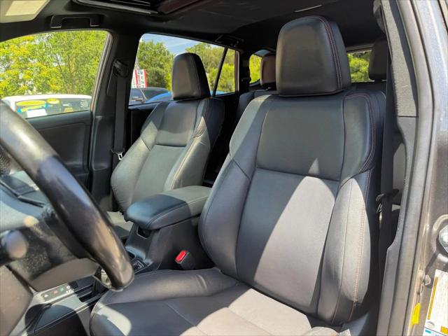 2018 Toyota RAV4 Hybrid SE
