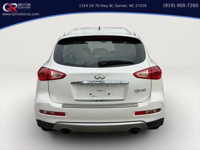 2017 INFINITI QX50 Standard