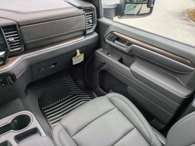 2026 Chevrolet Silverado 2500HD Crew Cab, Standard Bed, LT, 4WD
