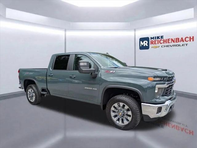 2026 Chevrolet Silverado 2500HD Crew Cab, Standard Bed, LT, 4WD