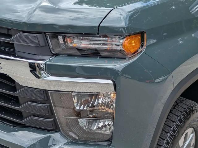 2026 Chevrolet Silverado 2500HD Crew Cab, Standard Bed, LT, 4WD