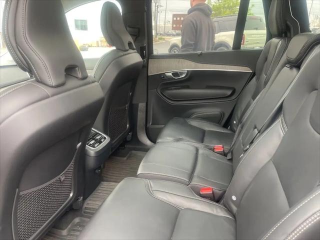2024 Volvo XC90 B6 Ultimate Bright Theme 7-Seater