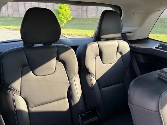 2024 Volvo XC90 B6 Ultimate Bright Theme 7-Seater