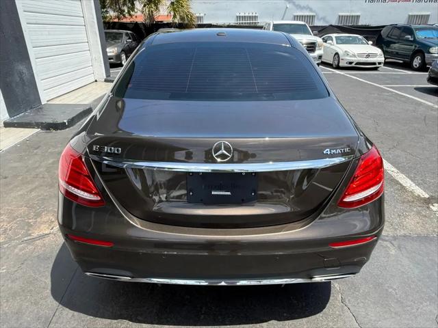 2017 Mercedes-Benz E-CLASS E 300 E 300