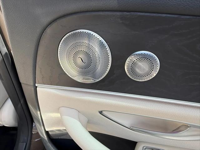 2017 Mercedes-Benz E-CLASS E 300 E 300