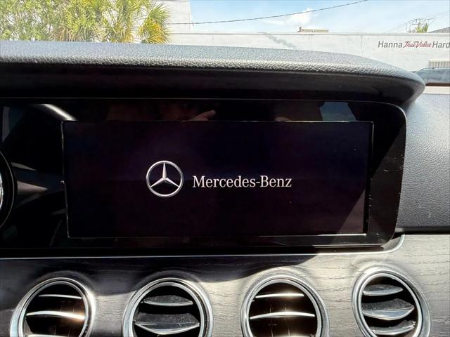 2017 Mercedes-Benz E-CLASS E 300 E 300