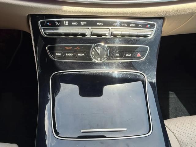 2017 Mercedes-Benz E-CLASS E 300 E 300
