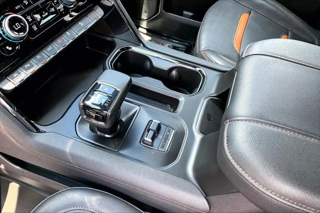 2024 GMC Sierra 1500 4WD Crew Cab Short Box AT4