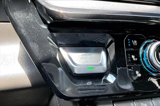 2024 GMC Sierra 1500 4WD Crew Cab Short Box AT4