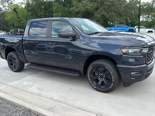 2026 Ram 1500 Express Crew Cab 4x4 57 Box