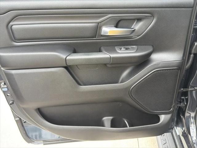 2026 Ram 1500 Express Crew Cab 4x4 57 Box