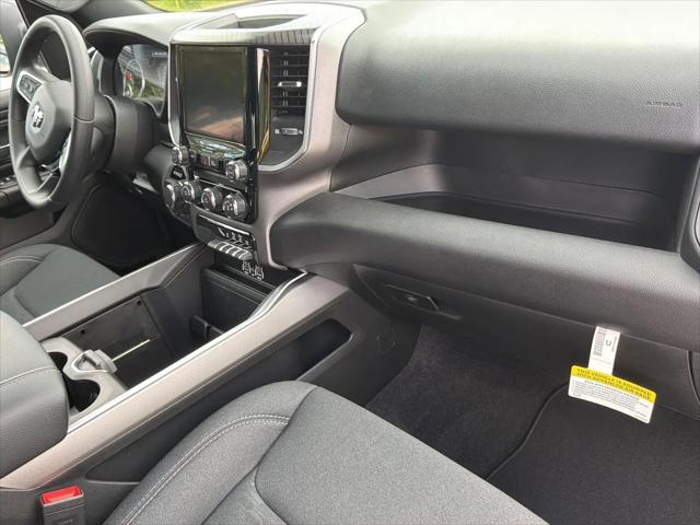 2026 Ram 1500 Express Crew Cab 4x4 57 Box