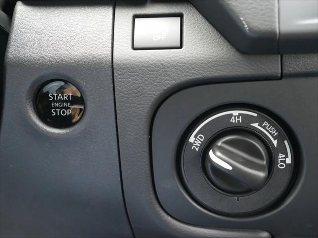 2026 Nissan Frontier Crew Cab PRO-4X 4x4