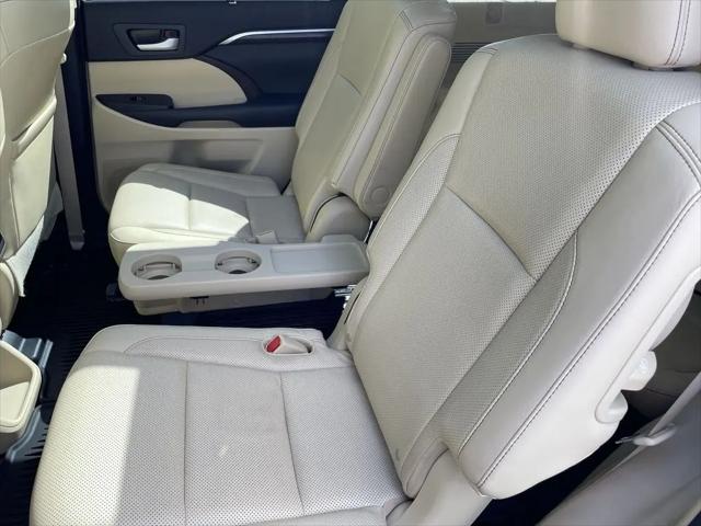 2015 Toyota Highlander Limited Platinum V6