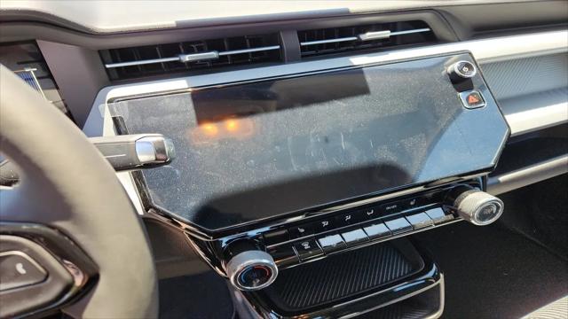 2027 Chevrolet Bolt LT FWD