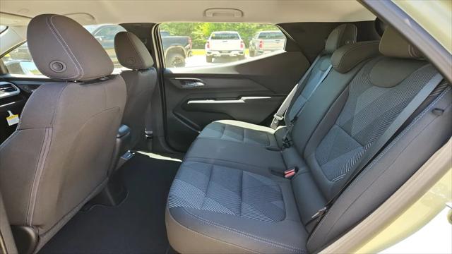 2027 Chevrolet Bolt LT FWD