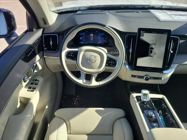 2026 Volvo XC90 Ultra Dark Theme, B6 AWD Gas (mild hybrid), Gasoline, 6 Seats