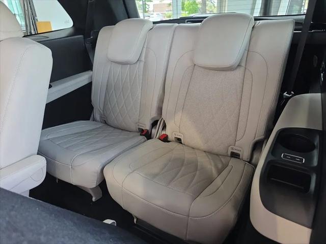 2026 Mercedes-Benz GLS AMG GLS 63 4MATIC+