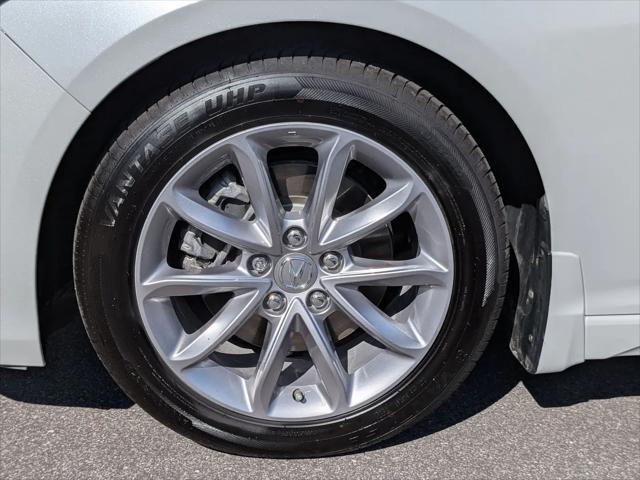 2023 Acura TLX Standard