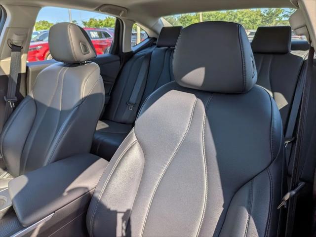 2023 Acura TLX Standard