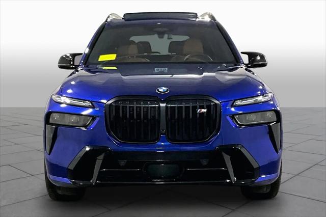 2025 BMW X7 M60i