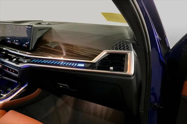 2025 BMW X7 M60i