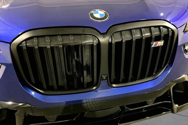 2025 BMW X7 M60i