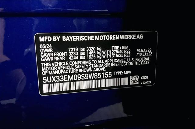 2025 BMW X7 M60i