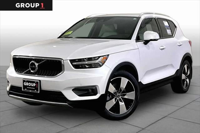 2021 Volvo XC40 T5 Momentum for sale in Norwood, MA
