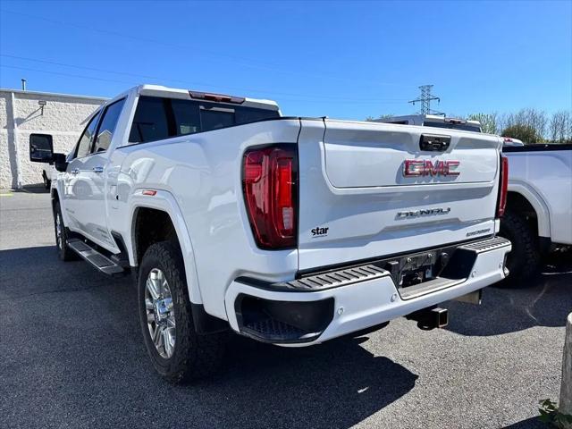 2022 GMC Sierra 2500HD 4WD Crew Cab Standard Bed Denali