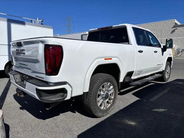 2022 GMC Sierra 2500HD 4WD Crew Cab Standard Bed Denali