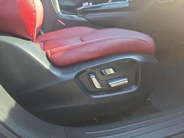 2023 Mazda CX-9 Carbon Edition