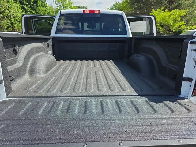 2026 Ram 2500 Black Express Crew Cab 4x4 6'4" Box