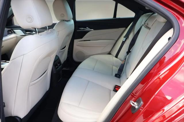 2021 Cadillac CT4 Luxury