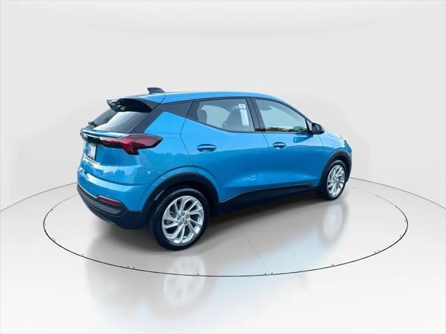 2027 Chevrolet Bolt LT FWD