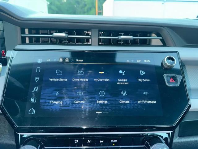 2027 Chevrolet Bolt LT FWD