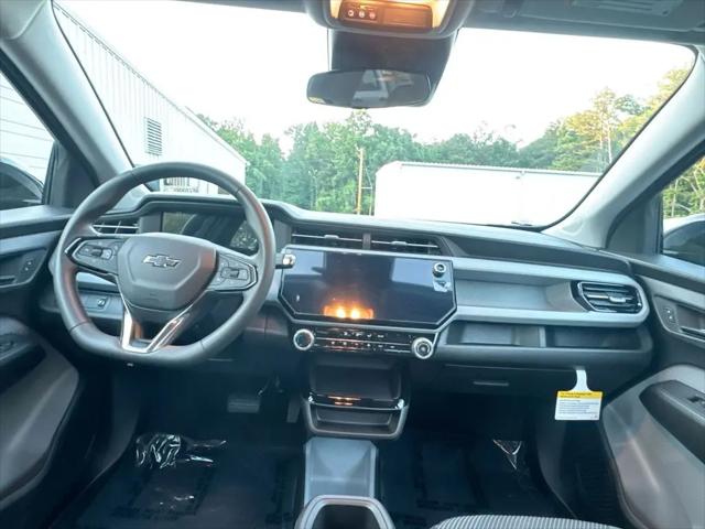2027 Chevrolet Bolt LT FWD