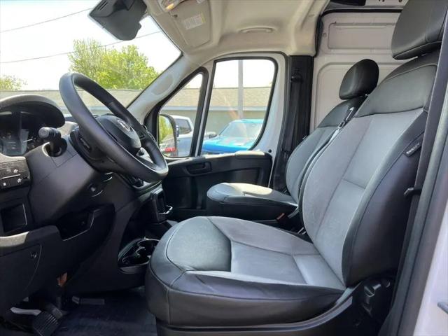 2025 Ram ProMaster 2500 Cargo Van Tradesman High Roof 136" WB w/Pass Seat
