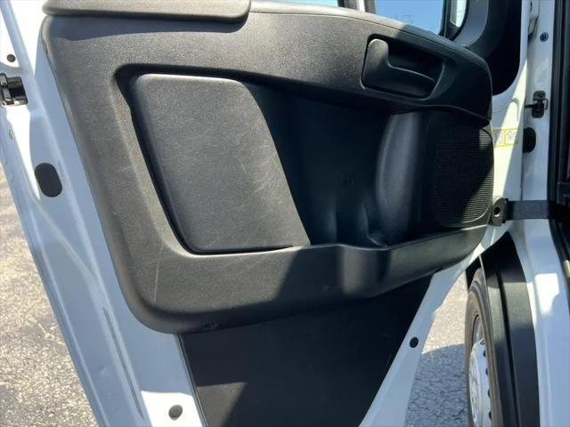 2025 Ram ProMaster 2500 Cargo Van Tradesman High Roof 136" WB w/Pass Seat